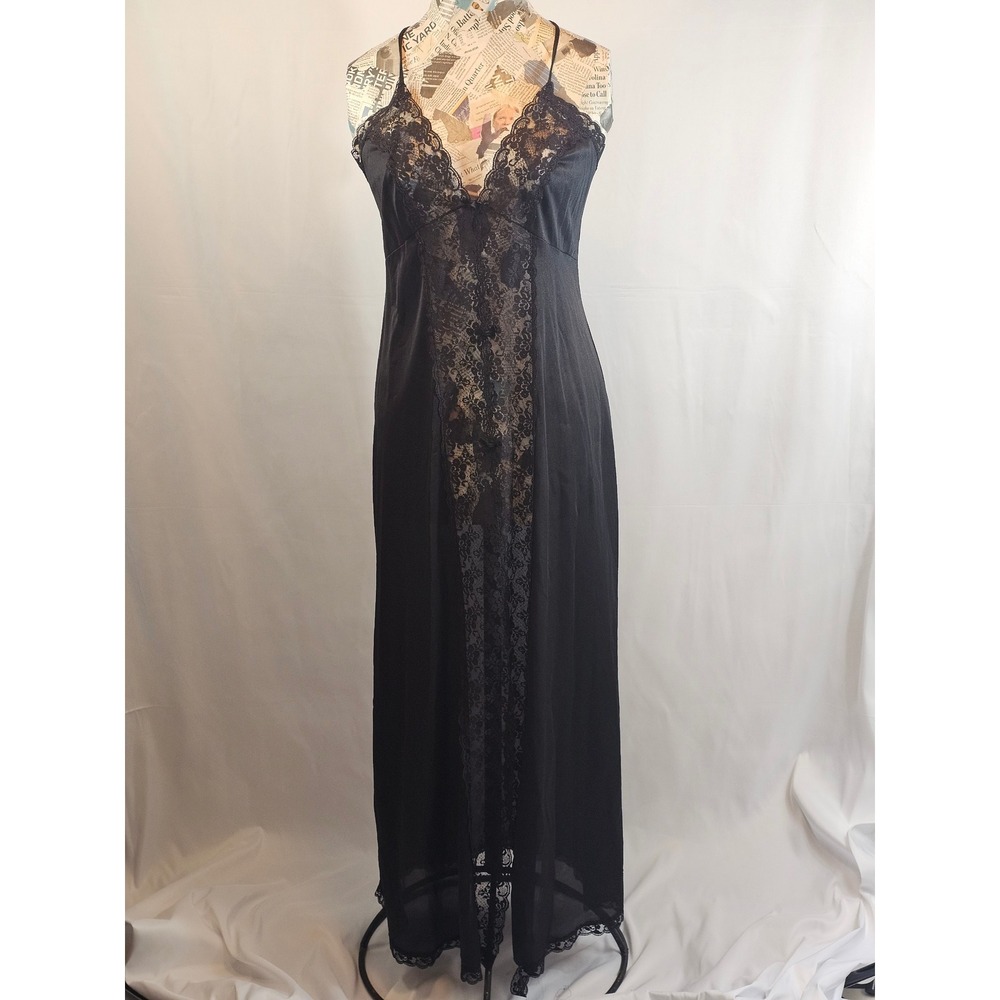 Vintage‎ 1960's Lorraine Lingerie Nightgown Vintage size A4/A6 Font Slit Lot CC